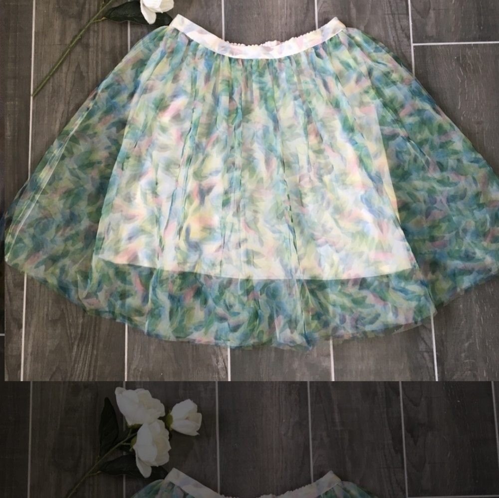 Dreamy LC Lauren Conrad Disney collection skirt